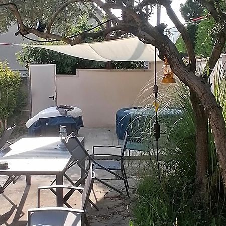 Villa Kps Pujaut Exterior foto
